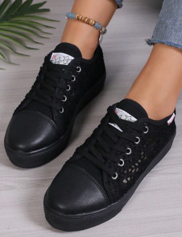 
						Tenisi SHEIN, negru