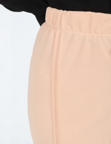 Pantaloni SHEIN, crem Crem