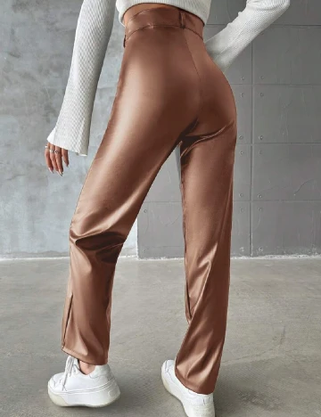 Pantaloni SHEIN, maro Maro