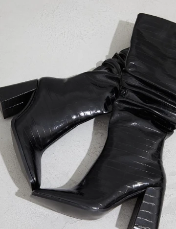 Cizme PrettyLittleThing, negru Negru