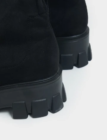 Cizme PrettyLittleThing, negru Negru