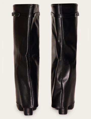 Cizme PrettyLittleThing, negru Negru