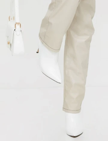 Botine PrettyLittleThing, alb Alb