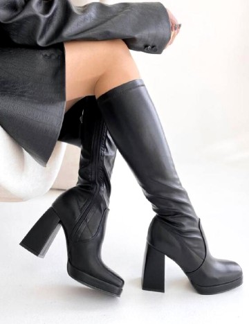 Cizme PrettyLittleThing, negru