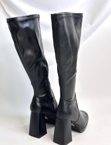 Cizme PrettyLittleThing, negru