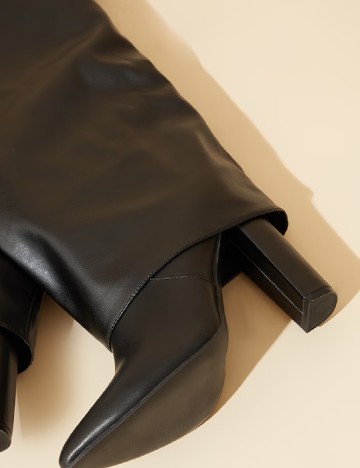 Cizme PrettyLittleThing, negru
