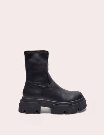 
						Ghete PrettyLittleThing, negru