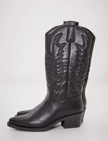 Cizme PrettyLittleThing, negru Negru