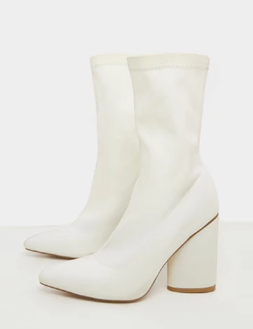 Botine PrettyLittleThing, alb Alb