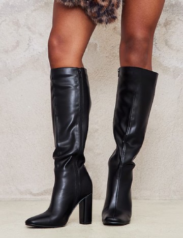 
						Cizme PrettyLittleThing, negru