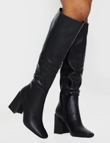 
						Cizme PrettyLittleThing, negru