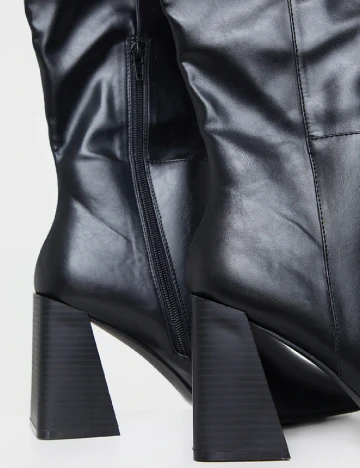 Cizme PrettyLittleThing, negru Negru