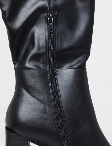 Cizme PrettyLittleThing, negru Negru
