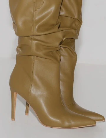 Cizme PrettyLittleThing, verde Verde