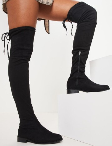 
						Cizme PrettyLittleThing, negru