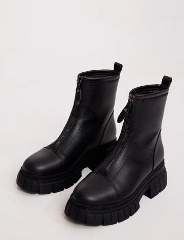 Ghete PrettyLittleThing, negru Negru