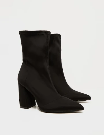 Botine PrettyLittleThing, negru Negru
