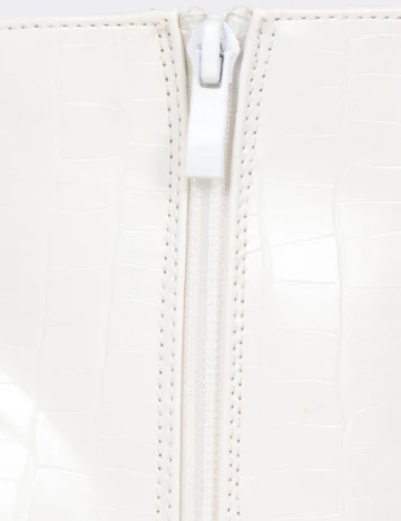 Botine PrettyLittleThing, alb Alb