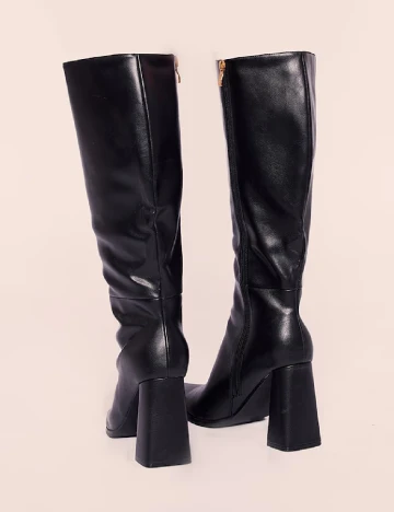 Cizme PrettyLittleThing, negru Negru