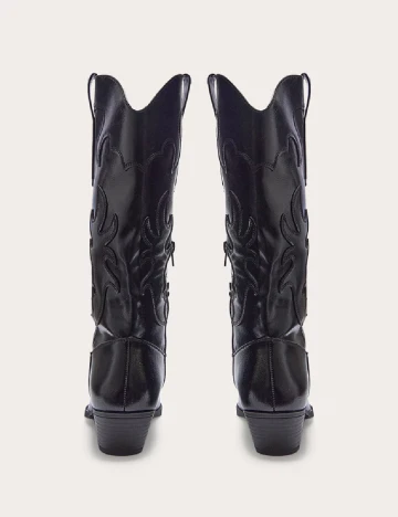 Cizme PrettyLittleThing, negru Negru