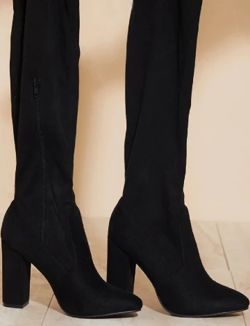 Cizme PrettyLittleThing, negru Negru