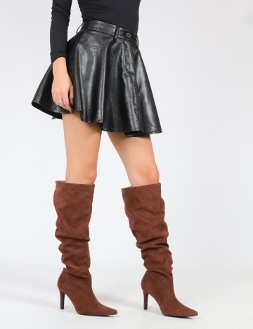 Cizme PrettyLittleThing, maro