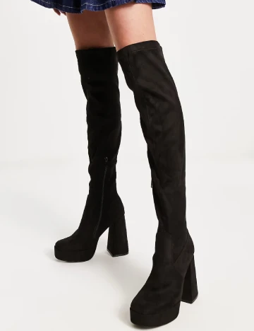Cizme PrettyLittleThing, negru Negru