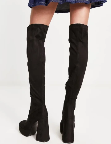 Cizme PrettyLittleThing, negru Negru
