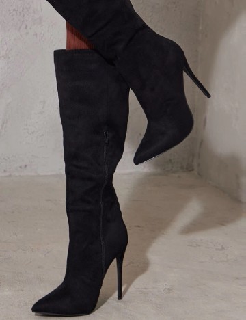 
						Cizme PrettyLittleThing, negru