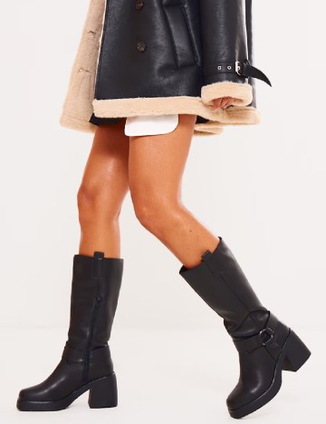 
						Cizme PrettyLittleThing, negru