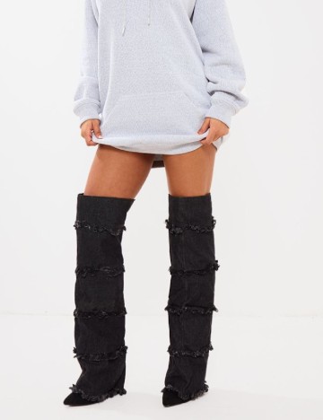 
						Cizme PrettyLittleThing, negru