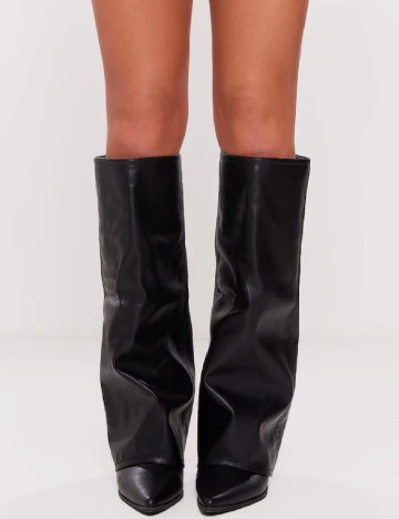 Cizme PrettyLittleThing, negru Negru