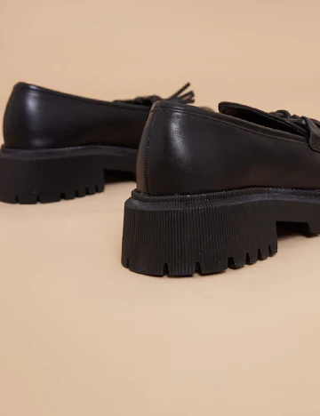 Mocasini PrettyLittleThing, negru Negru