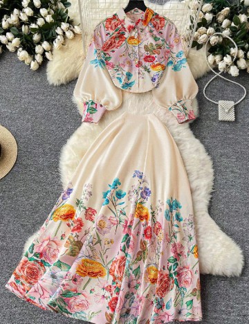 
						Compleu SHEIN, floral print
