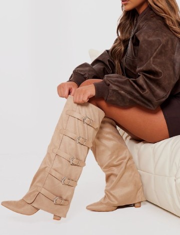 
						Cizme PrettyLittleThing, maro deschis