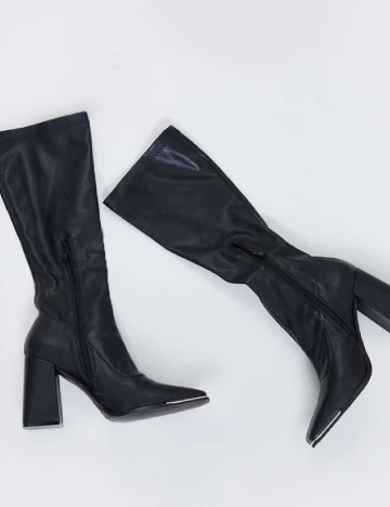 Cizme PrettyLittleThing, negru Negru