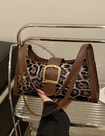 
						Geanta SHEIN, animal print