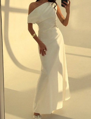 
						Rochie lunga SHEIN, alb