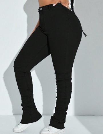 
						Blugi SHEIN CURVE, negru