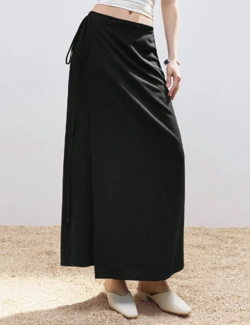 Fusta SHEIN, negru