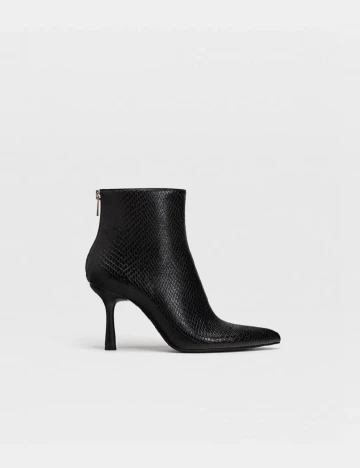 Botine Stradivarius, negru