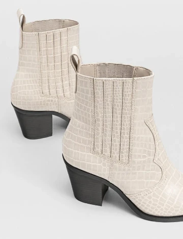 Ciocate Stradivarius, crem