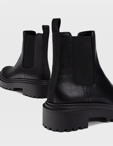 Ghete Stradivarius, negru