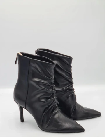 Botine Stradivarius, negru