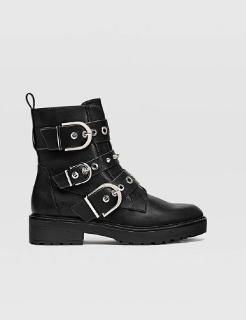 
						Ghete Stradivarius, negru