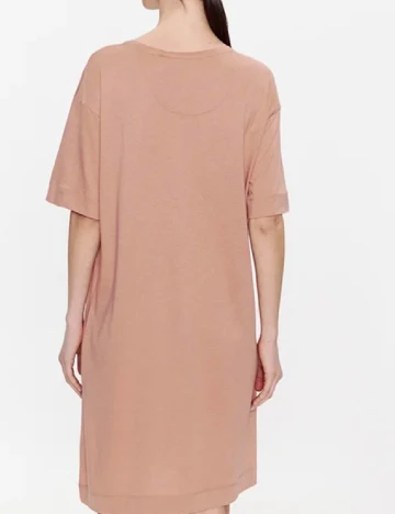 Rochie de noapte Triumph, roz pudra