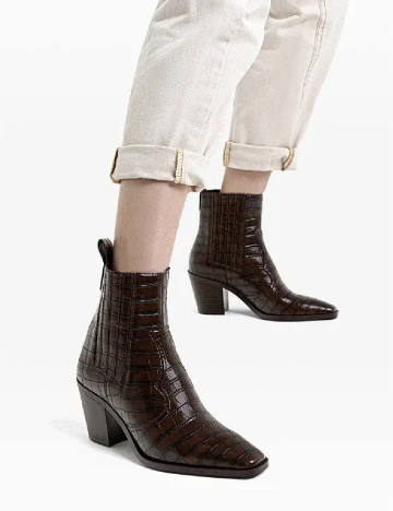 Botine Stradivarius, maro
