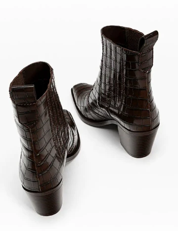 Botine Stradivarius, maro