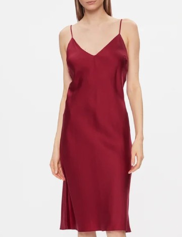 
						Rochie de noapte Triumph, visiniu