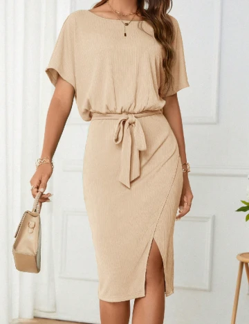 Rochie medie SHEIN, crem